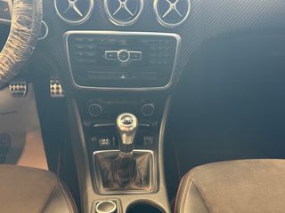 Mercedes-Benz A 180 2013 BlueEfficiency Premium AMG LINE-thumb-18