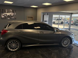 Mercedes-Benz A 180 2013 BlueEfficiency Premium AMG LINE-thumb-6