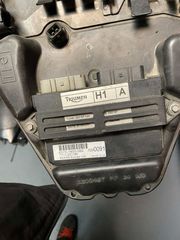 Εγκέφαλος Triumph street triple 675