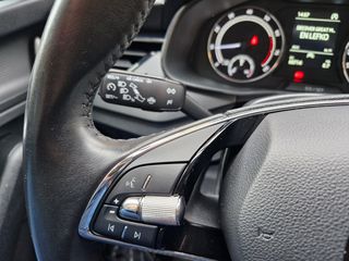Skoda Kamiq 2022 1.0 TSI AMBITION 110PS-thumb-12
