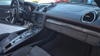 Porsche Boxster 2019 718 GTS-thumb-19