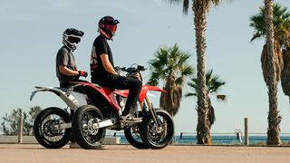 Stark VARG 2026 SM SUPERMOTO-thumb-1
