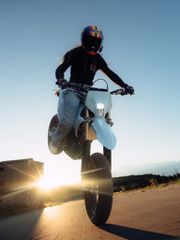 Stark VARG 2026 SM SUPERMOTO-thumb-2