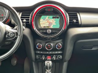 Mini Cooper D 2015-thumb-8