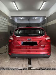 Ford Focus 2013-thumb-4