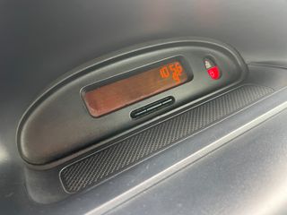 RENAULT MEGANE-thumb-9