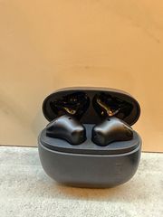 iPhone 16Pro 256GB Black Titanium-thumb-8