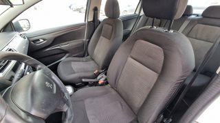 Peugeot 301 2018-thumb-8