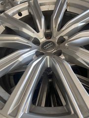 Mercedes 19 inches,Opel 18 inches ,Mini Cooper 17 inches, & Audi 20 και 18  inches ζάντες γνήσιες.