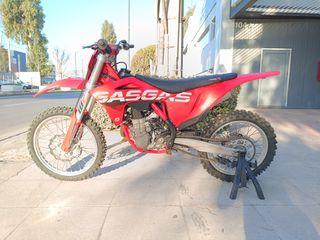 Gas-Gas MC 450F 2023-thumb-1