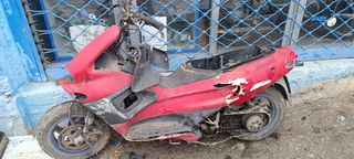 gilera runner 50 runner50 dd 125 fxr ουρες πλαστικα μασκα εξατμιση καρμπυρατερ αντλια νερου ζαντες συμπλεκτης βαριατορ καπακι συμπλεκτη μιζα αμορτισερ εισαγωγη πηνια βολαν δαγκανα