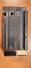 PLC M221