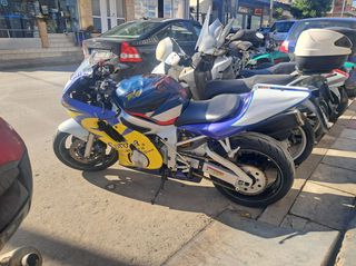 Yamaha YZF-R6 2000-thumb-5