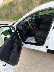 Renault Clio 2014-thumb-8
