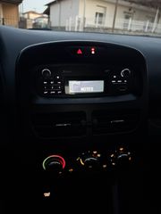 Renault Clio 2014-thumb-10