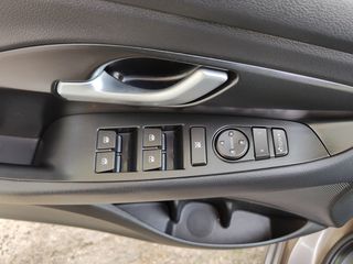 Hyundai i 30 2022 1.0cc 120hp FASTBACK PREMIUM ΟΘΟΝΗ/ΚΑΜΕΡΑ/ΕΛΛΗΝΙΚΟ-thumb-24