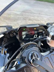 Yamaha YZF - R 7 2024-thumb-5