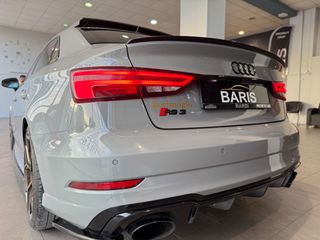 Audi RS3 2019-thumb-16