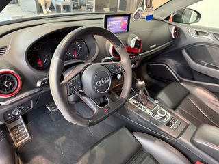 Audi RS3 2019-thumb-21