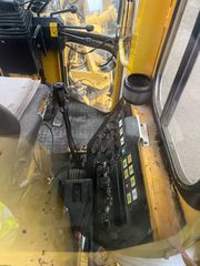 Γκρέιντερ Volvo 1981 VHK 3500-thumb-8