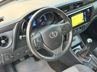 Toyota Auris 2019 1.2cc 116hp turbo EDITION S ! ! !-thumb-24