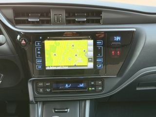 Toyota Auris 2019 1.2cc 116hp turbo EDITION S ! ! !-thumb-32