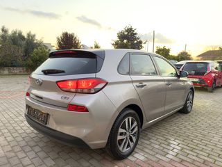 Hyundai i 30 2017 Style 1.6 CRDI 7-DCT-thumb-11
