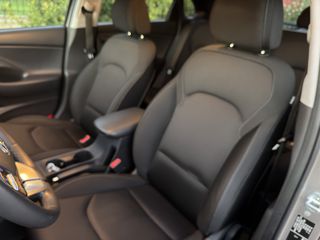 Hyundai i 30 2017 Style 1.6 CRDI 7-DCT-thumb-28