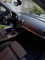 Audi A3 2019-thumb-20