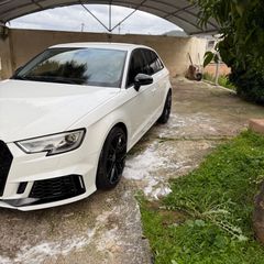 Audi A3 2019-thumb-3