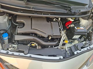 Toyota Aygo 2015 1.0 X-PLAY TOUCH X-SHIFT-thumb-34