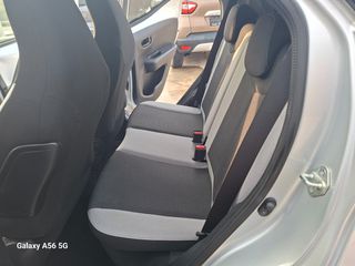 Toyota Aygo 2015 1.0 X-PLAY TOUCH X-SHIFT-thumb-30