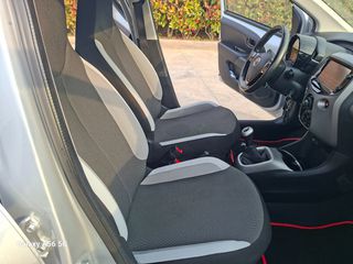 Toyota Aygo 2015 1.0 X-PLAY TOUCH X-SHIFT-thumb-32
