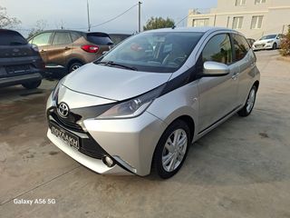 Toyota Aygo 2015 1.0 X-PLAY TOUCH X-SHIFT-thumb-1