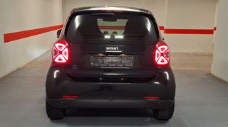 Smart ForTwo 2021 EQ / LED / PANORAMA / NAVIGATION-thumb-6