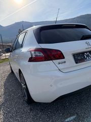 Peugeot 308 2018-thumb-10