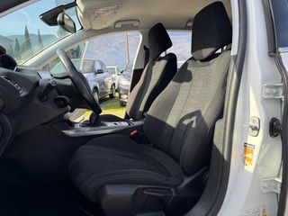 Peugeot 308 2018-thumb-20
