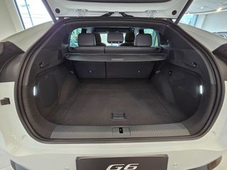 XPENG G6 2026 Long Range Pro Performance AWD-thumb-4