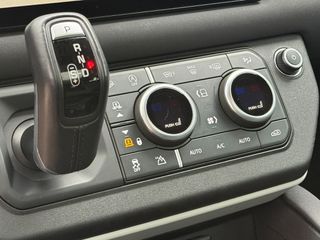 Land Rover Defender 2022 110 Panorama/Airsusp./Meridian-thumb-21