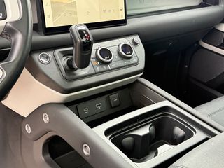 Land Rover Defender 2022 110 Panorama/Airsusp./Meridian-thumb-20