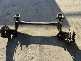 OPEL ZAFIRA B ΑΞΟΝΑΣ ΠΙΣΩ ΜΕ ΔΙΣΚΟΦΡΕΝΑ ΚΟΜΠΛΕ 5x110