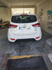 Hyundai ix20 2012