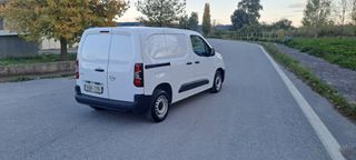 Opel Combo 2020 1.5 CDTI-thumb-3
