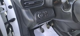 Opel Combo 2020 1.5 CDTI-thumb-14