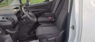 Opel Combo 2020 1.5 CDTI-thumb-18