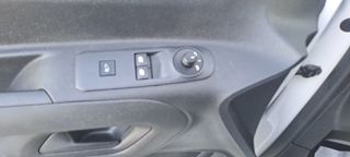 Opel Combo 2020 1.5 CDTI-thumb-20