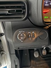 Opel Combo 2022-thumb-18