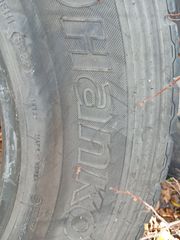 285/70/19.5 hankook