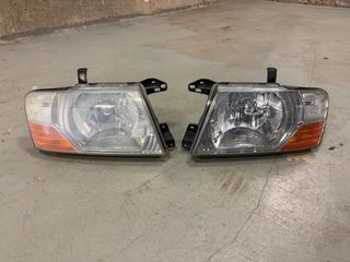 Φανάρια εμπρός Mitsubishi pajero mk3