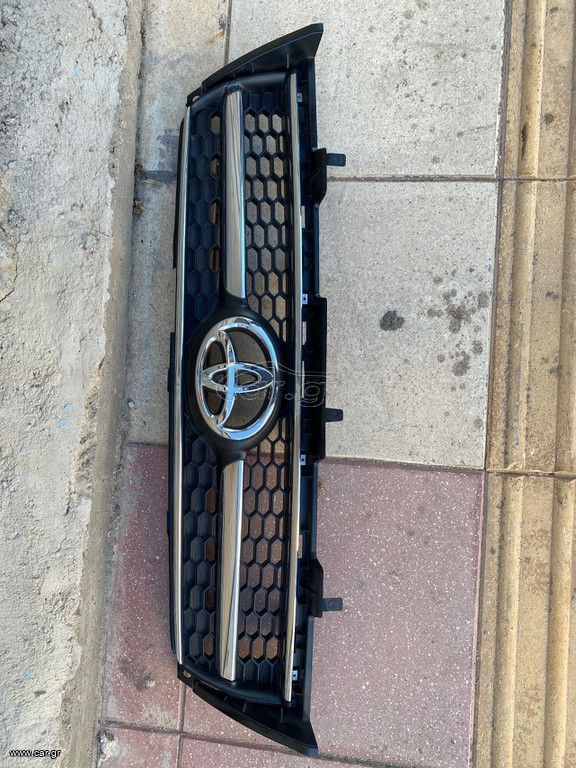Μάσκα rav4 2009-2011